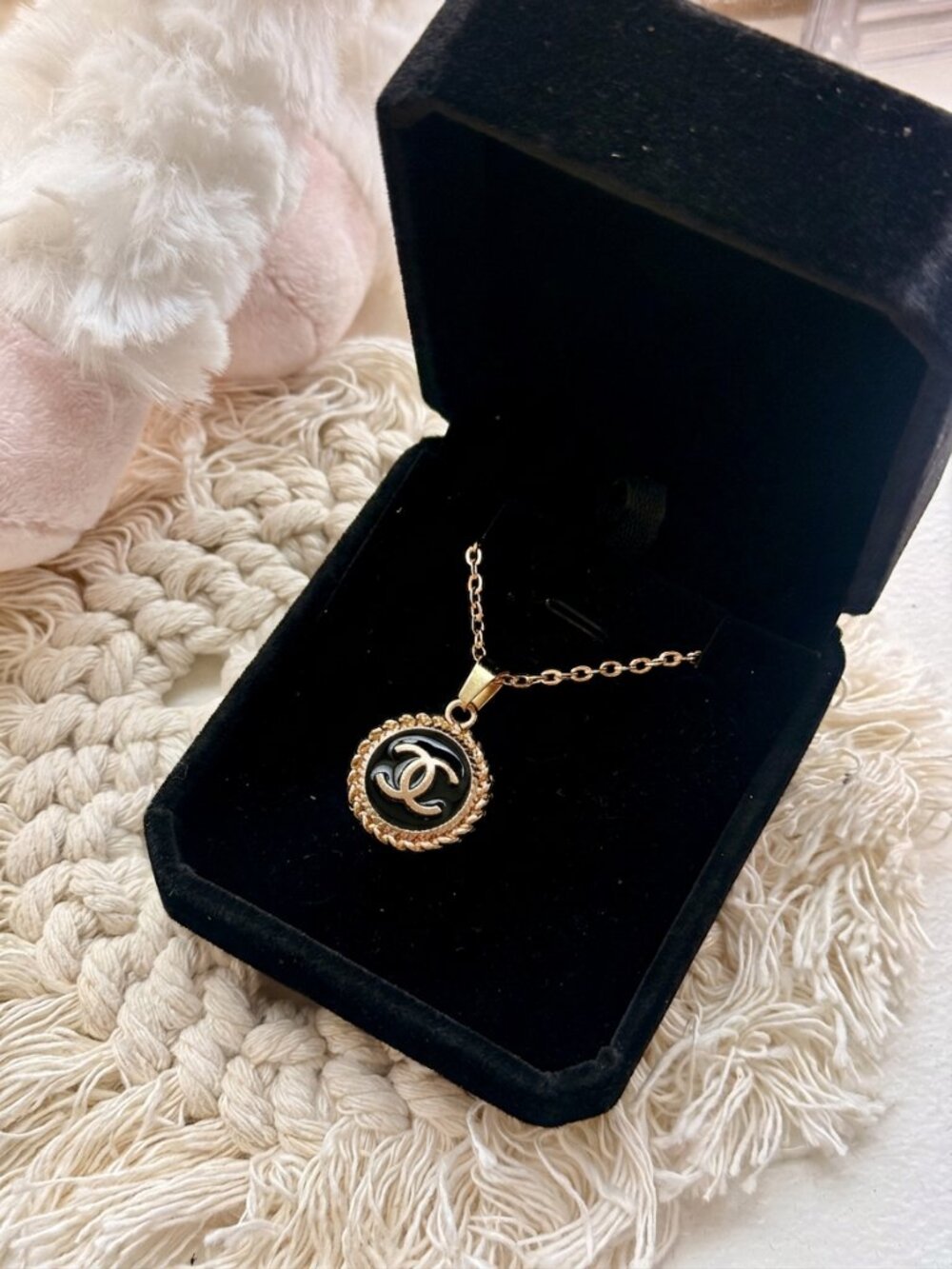 FREE Shipping✨Vintage CC Black Button Upcycled Necklace ✨BOGO Sale